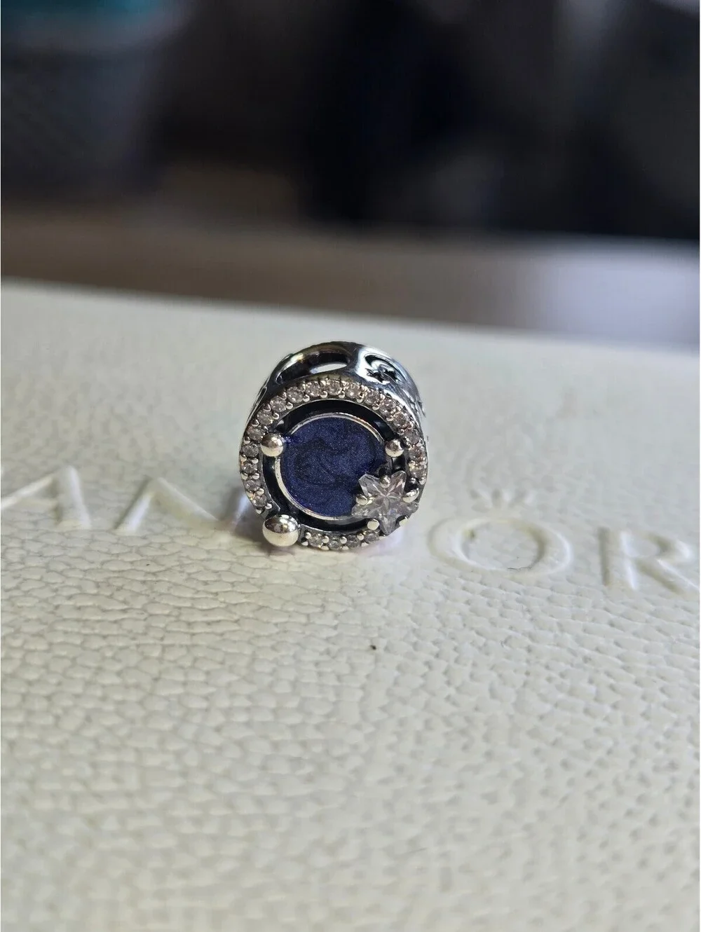 Pandora s925 ale glass spacer bead